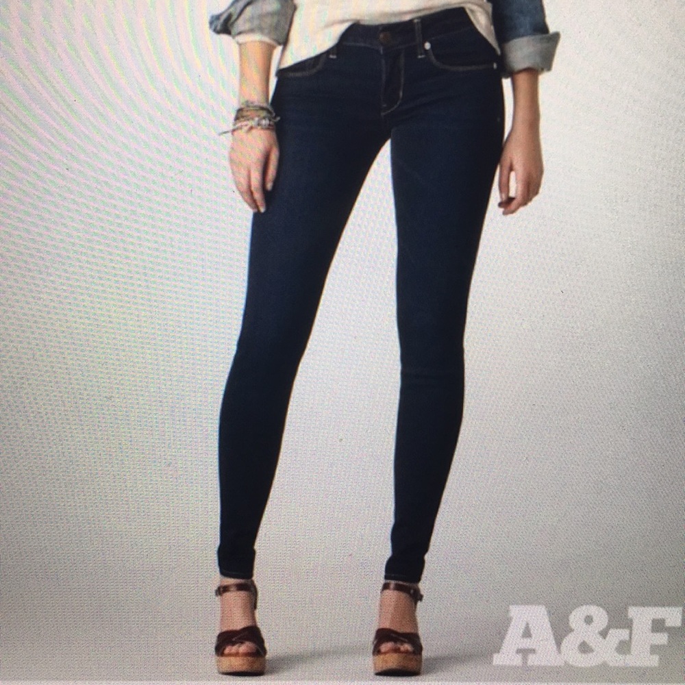 ABERCROMBIE & FITCH super skinny  jeans